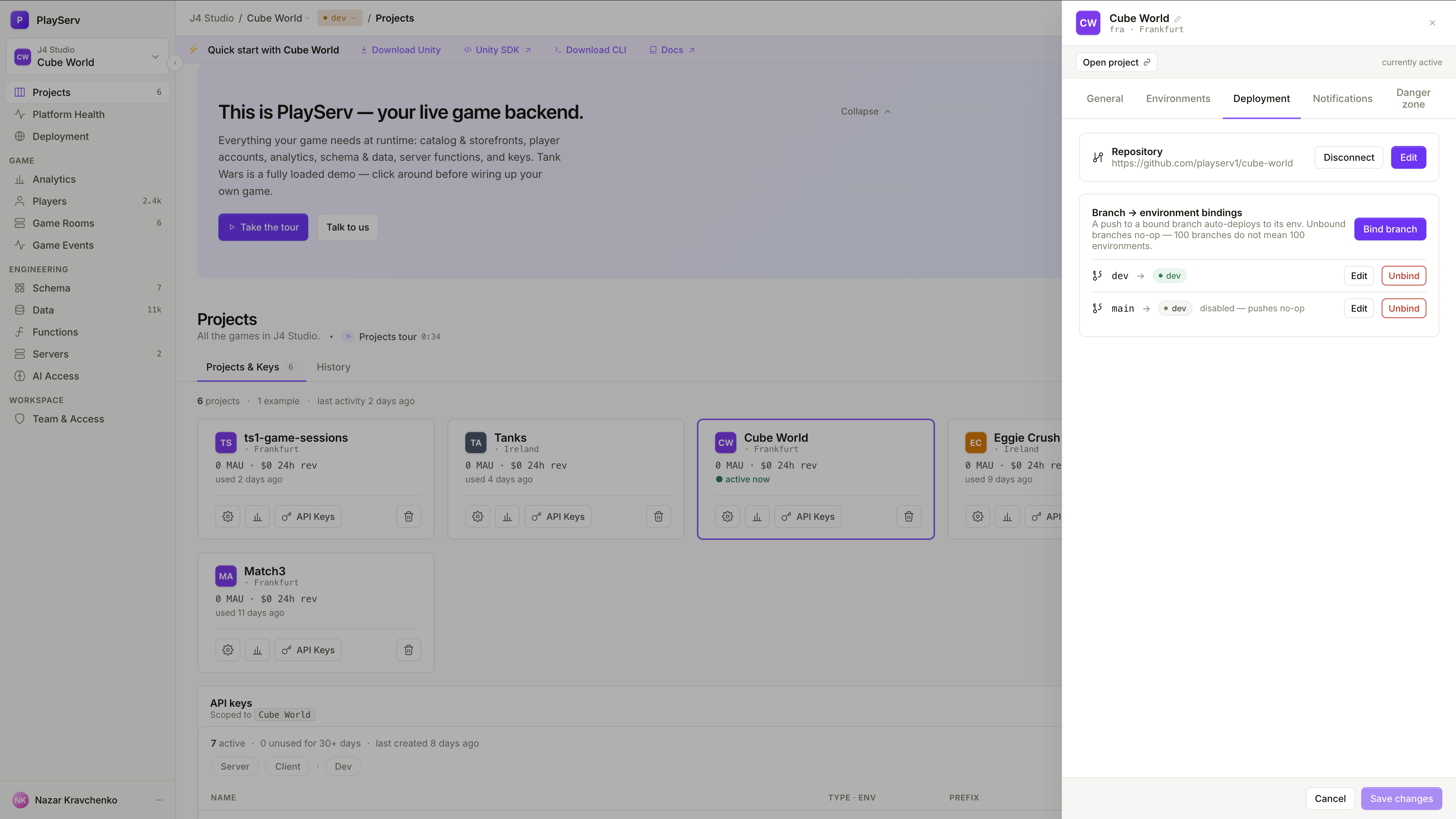 Project settings 打开在 Deployment 标签页，显示一个已连接的 GitHub 仓库和两个分支绑定，其中一个已禁用